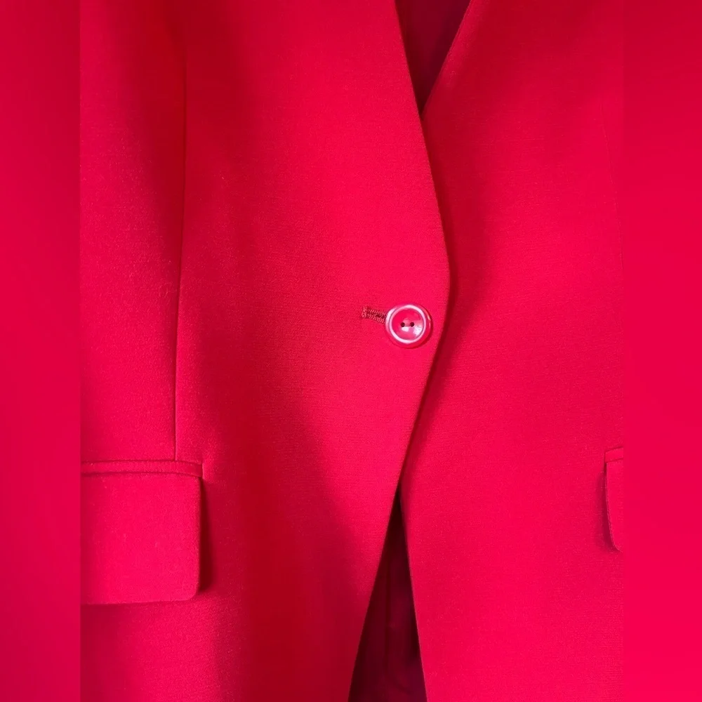 Santorelli Red Blazer Modern Structured Design - Picture 3 of 7